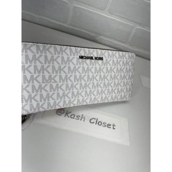 Michael Kors MK Large Logo Travel Continental Wallet- Bright White - Picture 3 of 8